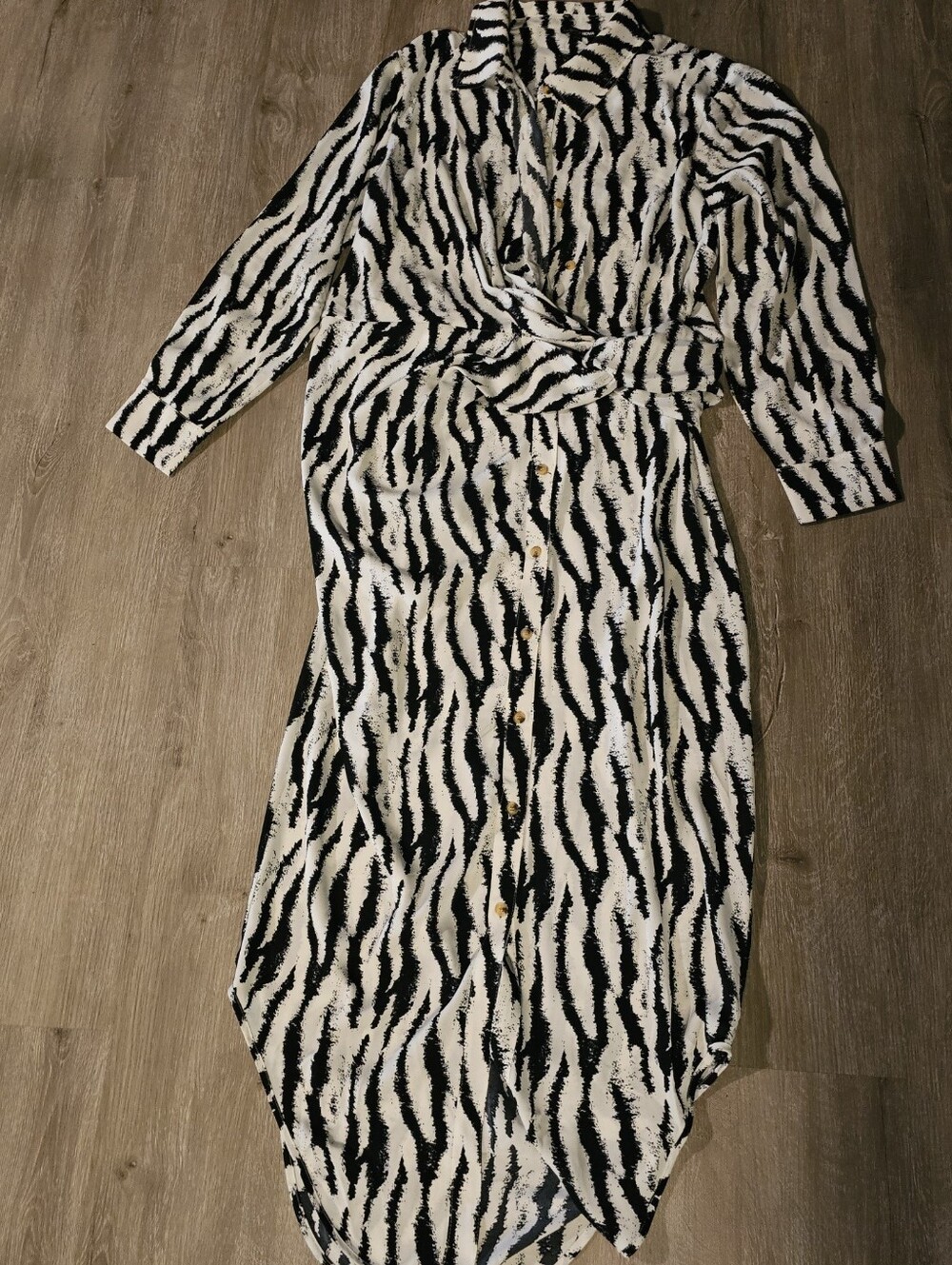 Fashion Nova Black and White Zebra Midi Shirt Dress